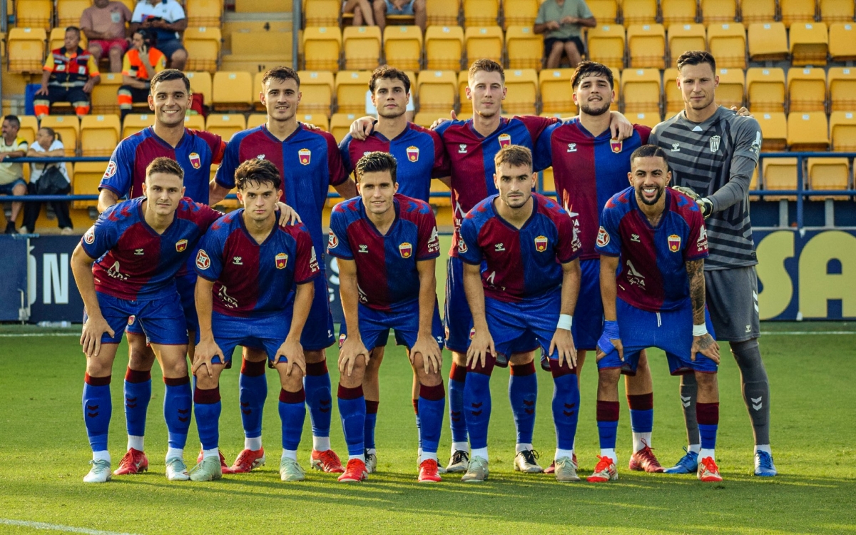 El Eldense cierra la pretemporada con pobres resultados