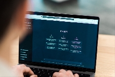 La UPV y Cambridge ven carencias en modelos de IA como ChatGPT al ignorar el contexto