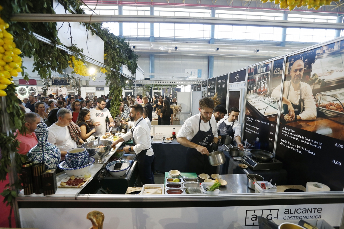 'Alicante Gastronómica' se alía con 'Acción Contra el Hambre' en la versión más solidaria de la feria