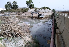 Alicante activa la limpieza de cauces en los barrancos para reducir daños en caso de lluvias intensas