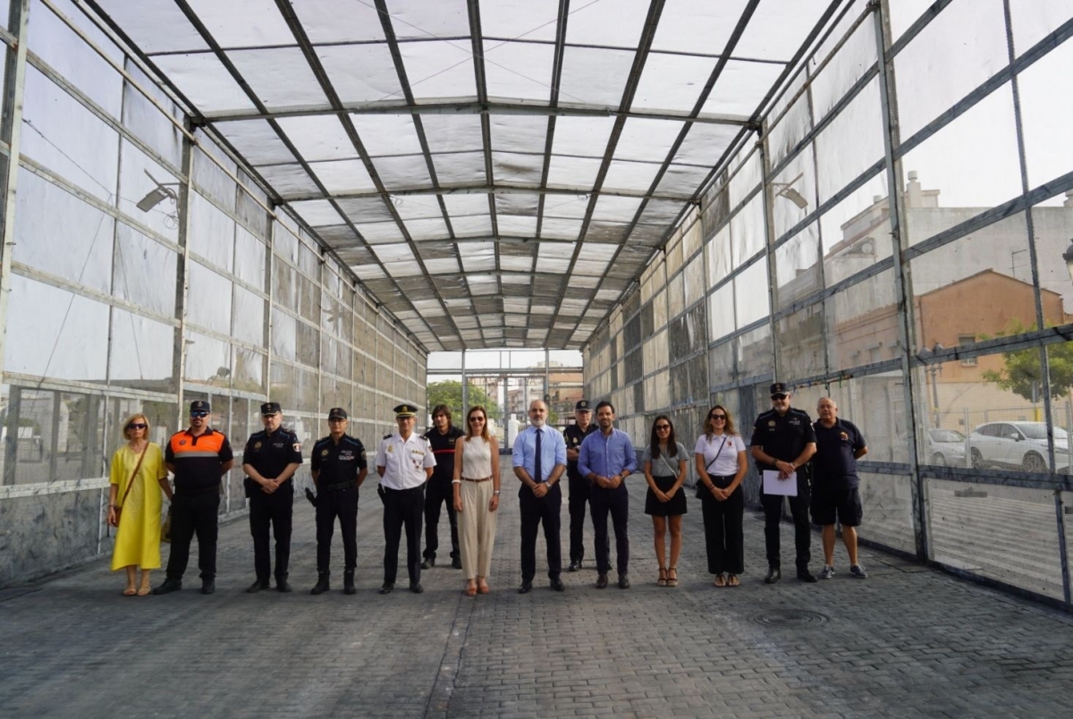 Paterna incorpora bengalas azules y focos antiniebla al dispositivo de seguridad de la Cordà