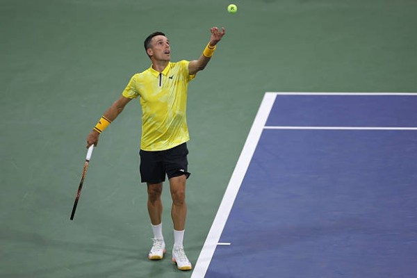 Roberto Bautista cae ante el escocés Fearnley en cuatro sets y se despide el US Open en primera ronda