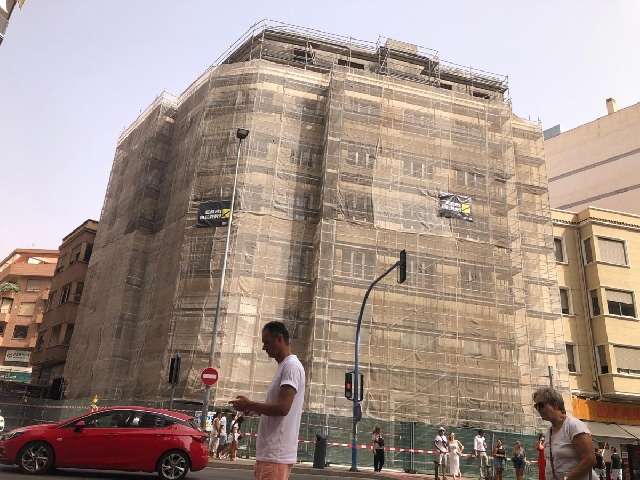 Grupo Azarbe amplía su edificio comercial en la 'milla de oro' de Alicante hasta General Lacy
