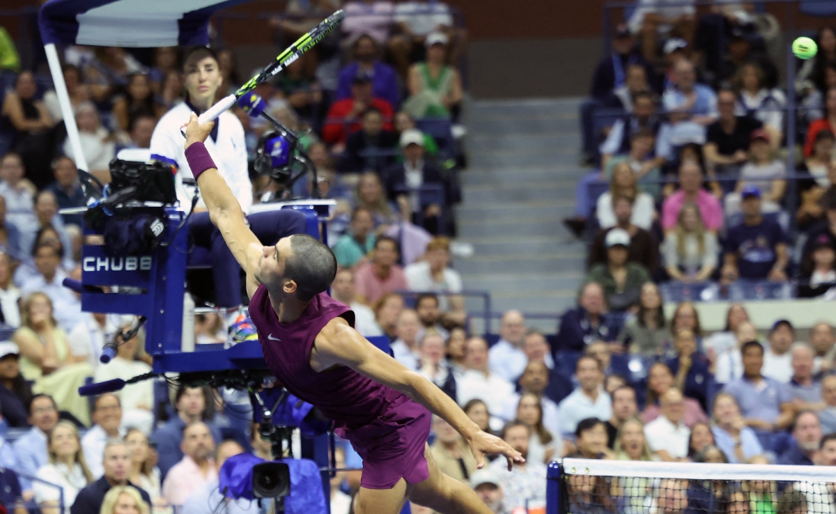 Alcaraz consigue su triunfo más rotundo en un partido completo de Grand Slam 
