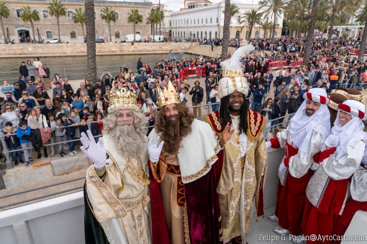 ¡Sorpresa en Cartagena! Los Reyes Magos se fueron sin pagar su comida y el Ayuntamiento lo 'descubre' en agosto