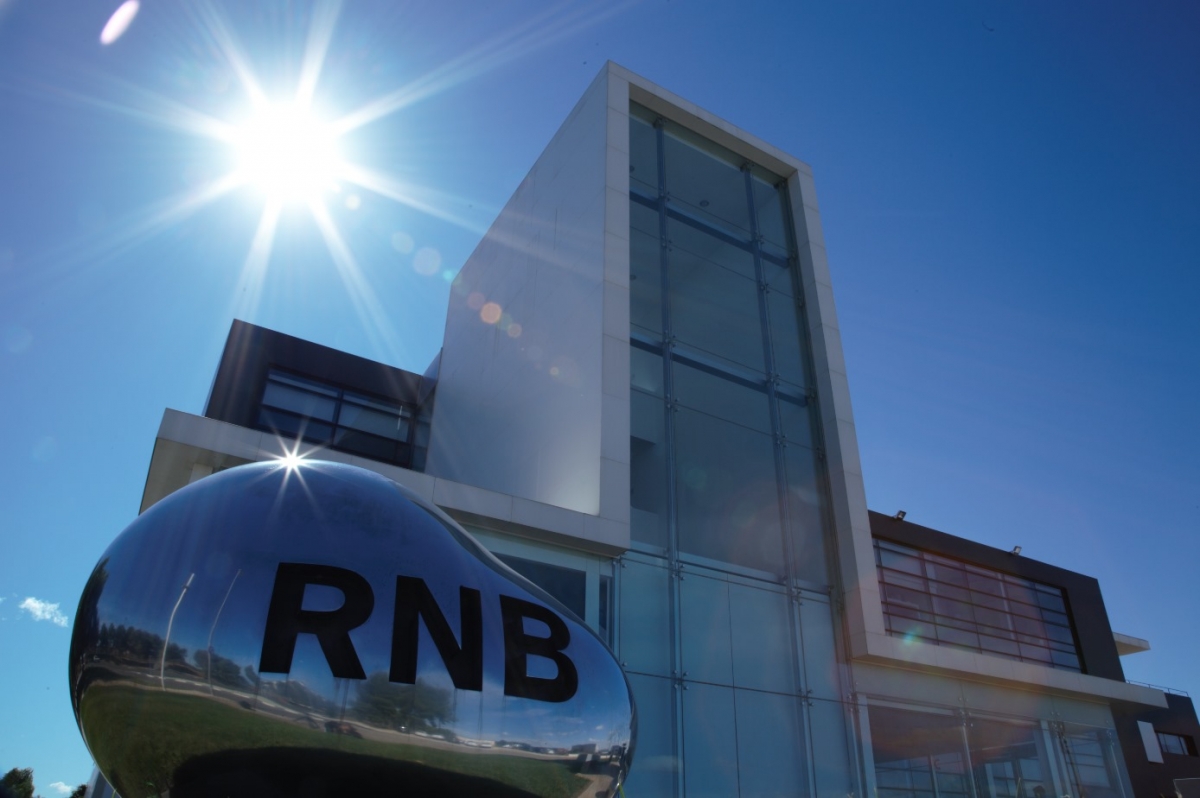 RNB arranca la construcción de una nueva instalación y prevé crear 1.000 puestos de trabajo