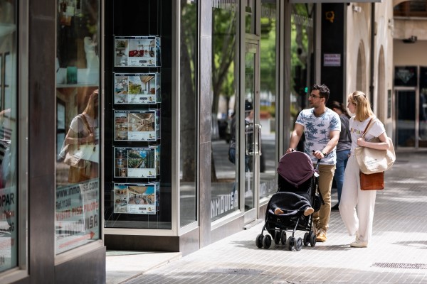 La inversión trocea el alquiler en València: más habitaciones que pisos completos y a precio de oro
