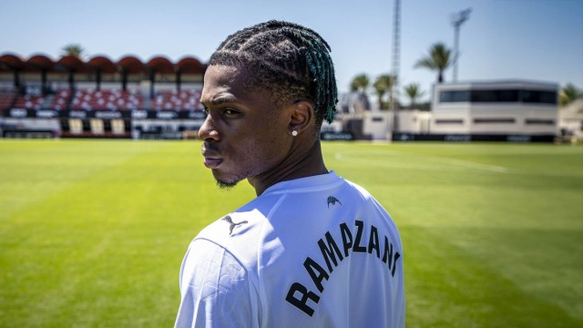 Largie Ramazani: explosividad, desborde y talento para los carriles del Valencia CF