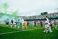 Elche CF-Levante UD: el equipo de Sarabia persigue su primera victoria en Primera
