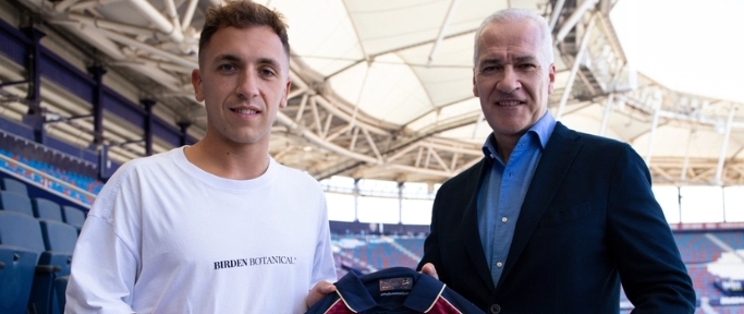 Ryan y Olasa, inscritos en LaLiga y disponibles para el Elche-Levante