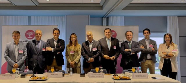 La Cátedra de Empresa Familiar de la UV se decanta por 