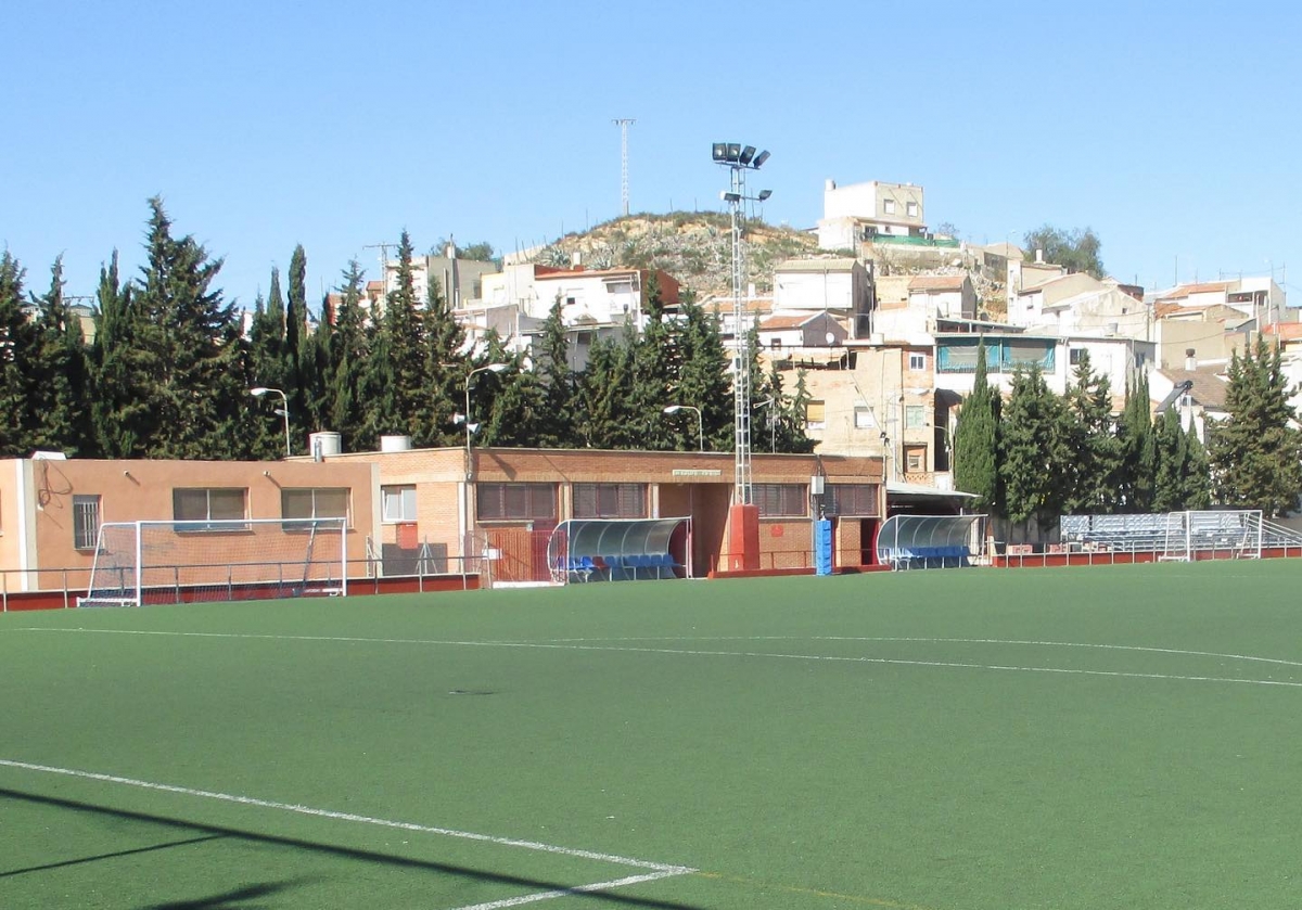 Murcia da luz verde a la renovación del césped artificial en los campos de Alquerías y Sangonera