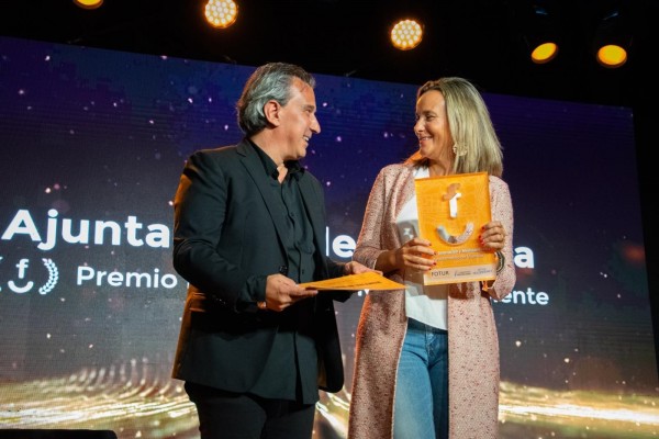  València recibe el Premio de Innovación en Medio Ambiente y Sostenibilidad de Fotur
