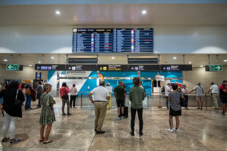 Los turistas internacionales en la Comunitat Valenciana crecen un 1,4% en julio con 2.225 millones de gasto