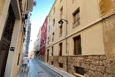 El Centro-Zona Alta de Alcoy acapara el 57% de las licencias de rehabilitación: goteo en los otros barrios