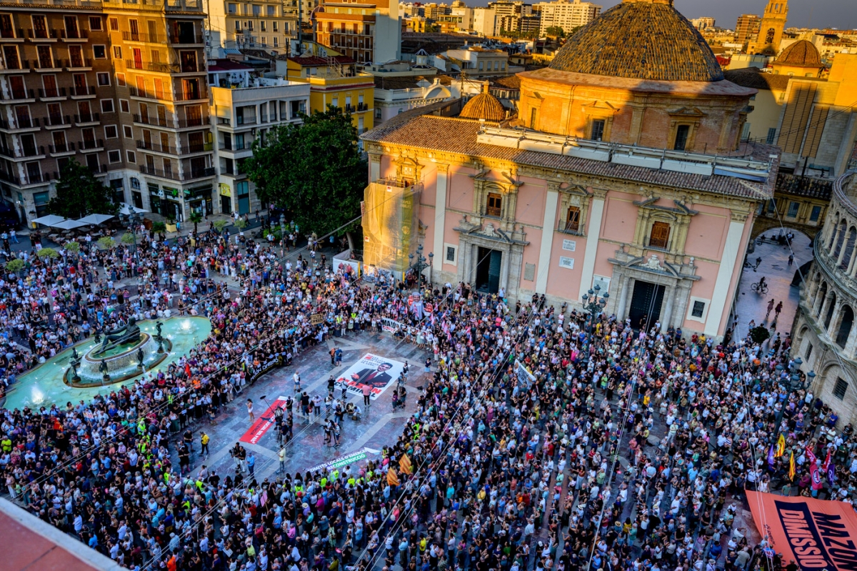 Décima concentración contra Mazón por la gestión de la Dana