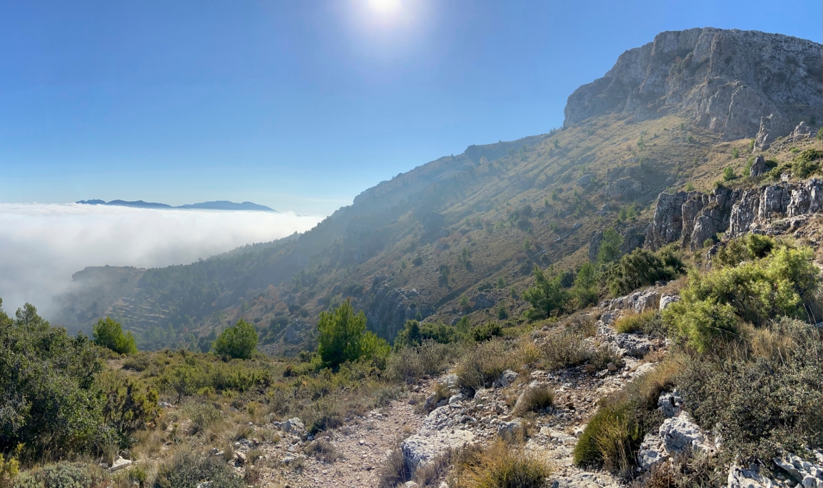 El Montcabrer, tercera cota alicantina.
