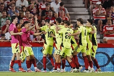 Cedidos Valencia CF: Iker Córdoba recupera su sitio en la zaga del Mirandés