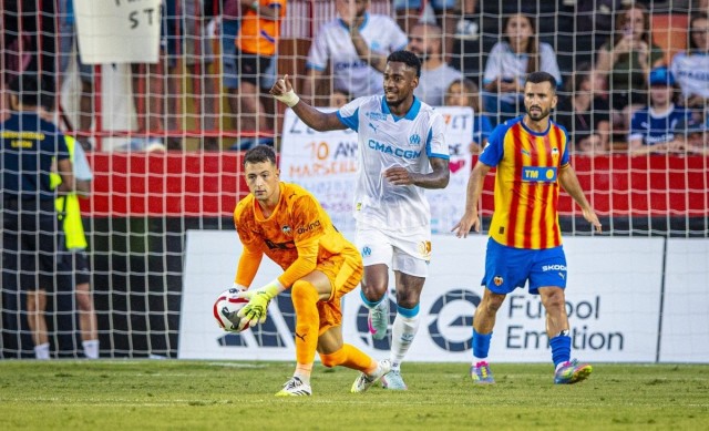 À Punt aumenta un 40% su cuota de pantalla en verano por el fútbol, informativos, fiestas y toros