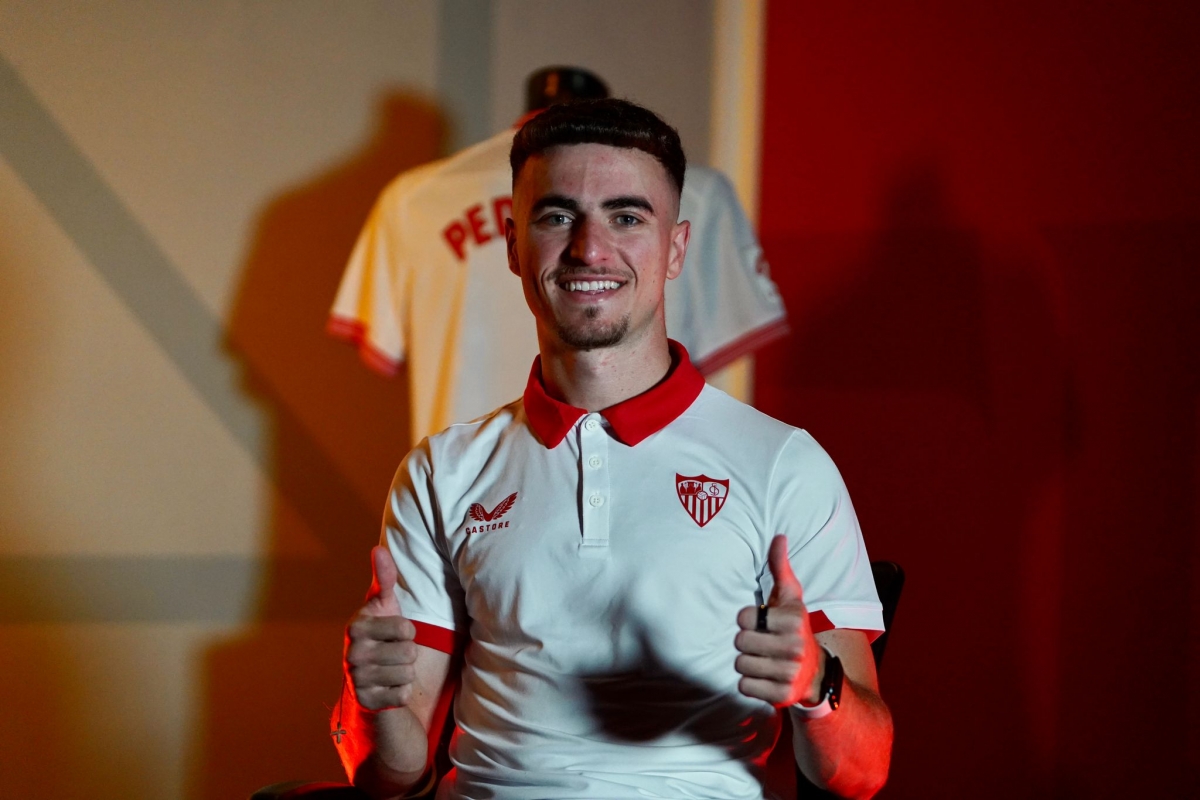 Adrià Pedrosa, nuevo futbolista del Elche CF