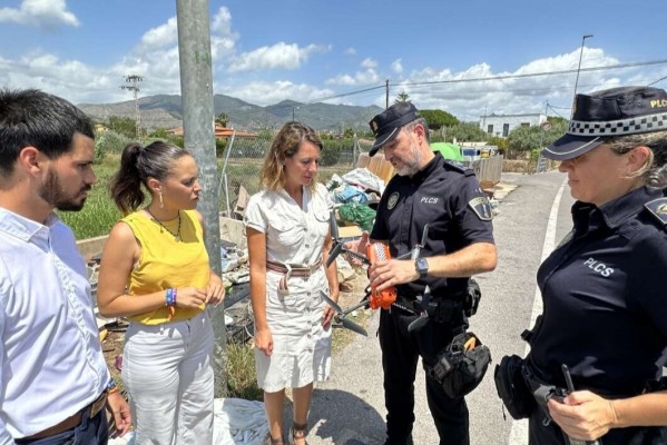 La Policía Local de Castelló formula 29 denuncias por residuos en la vía pública hasta ahora este año