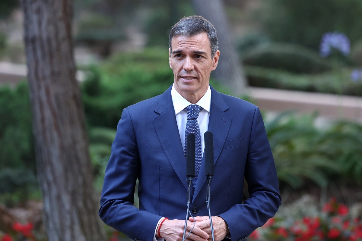 Frente a la política útil, una oposición dañina