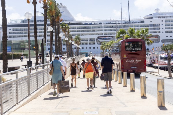 Cartagena se prepara para recibir a más de 35.000 pasajeros en la temporada alta de cruceros