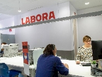El paro subió en 2.786 personas en la Comunitat Valenciana en agosto, un 0,95 %