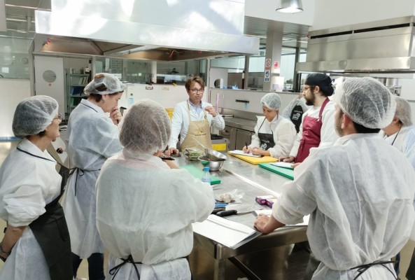 Los 'GastroJueves' vuelven al Centro de Cualificación Turística con 20 talleres y chefs como Pablo González y Juan Guillamón