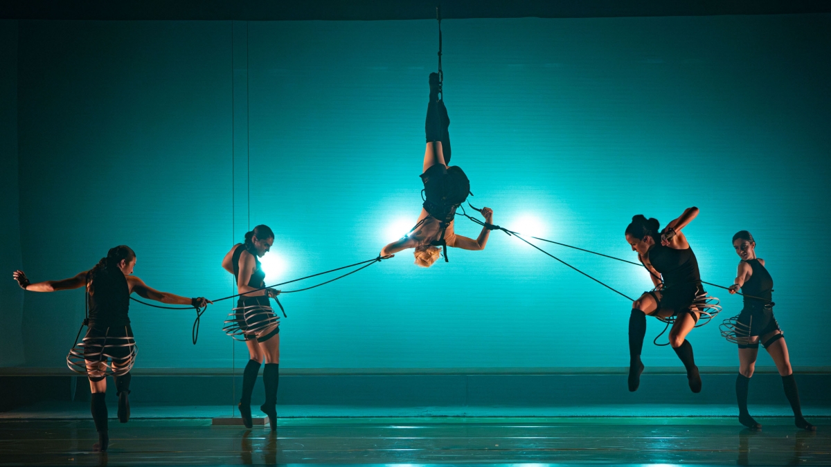 El Paranimf de la UJI vuelve a llenarse de teatro, danza y cine en una amplia programación de otoño