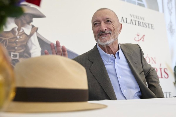 El cartagenero Arturo Pérez-Reverte recupera a uno de sus personajes más icónicos: 