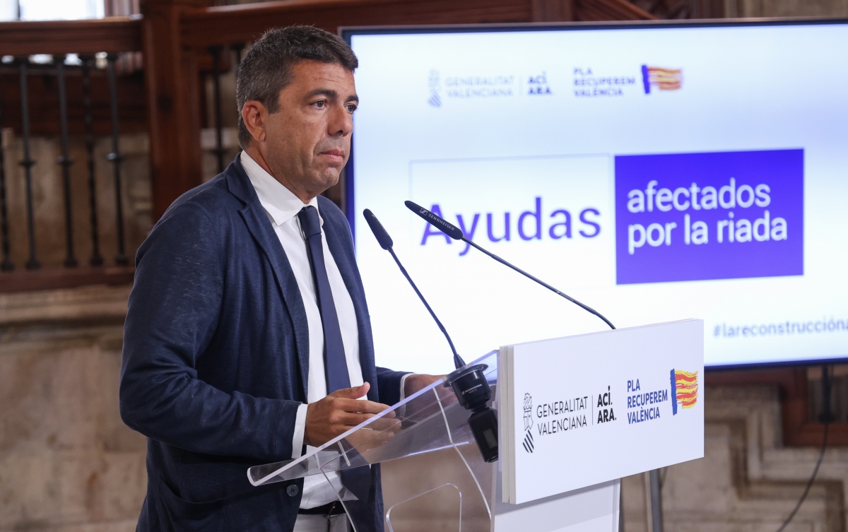 El presidente de la Generalitat, Carlos Mazón, en su comparecencia de este martes. - Foto: GVA