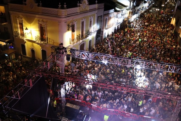 Rafelbunyol espera unas 8.000 personas en la Noche de Disfraces