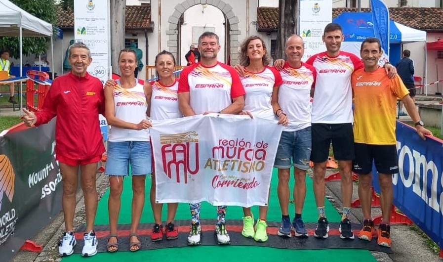 Dos oros y una plata con acento murciano en el Mundial de montaña en Italia
