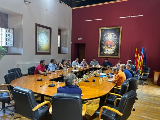 Vuelta al papel y boli en Elche por un ciberataque de carácter internacional: la nueva normalidad durante semanas o meses