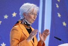 Lagarde advierte del riesgo de liquidez de algunos fondos con las criptomonedas estables
