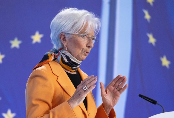 Lagarde advierte del riesgo de liquidez de algunos fondos con las criptomonedas estables