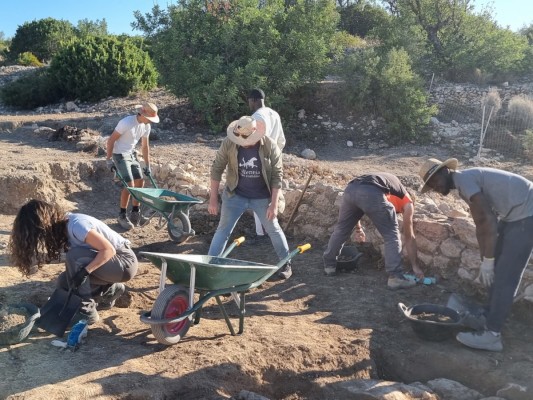 El Ayuntamiento de Riba-roja de Túria y el Institut Català d’ Arqueologia Clàssica retoman las excavaciones en Valencia La Vella