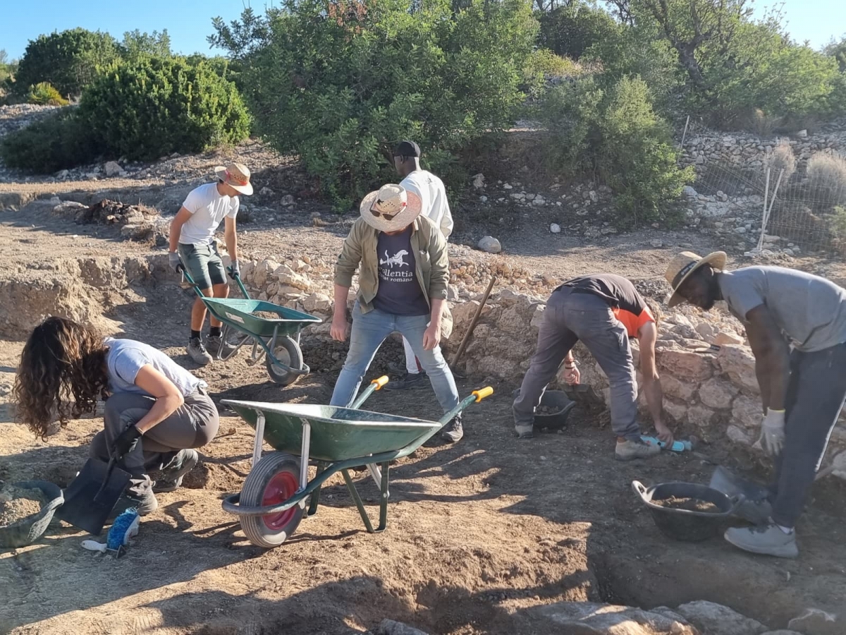 El Ayuntamiento de Riba-roja de Túria y el Institut Català d’ Arqueologia Clàssica retoman las excavaciones en Valencia La Vella