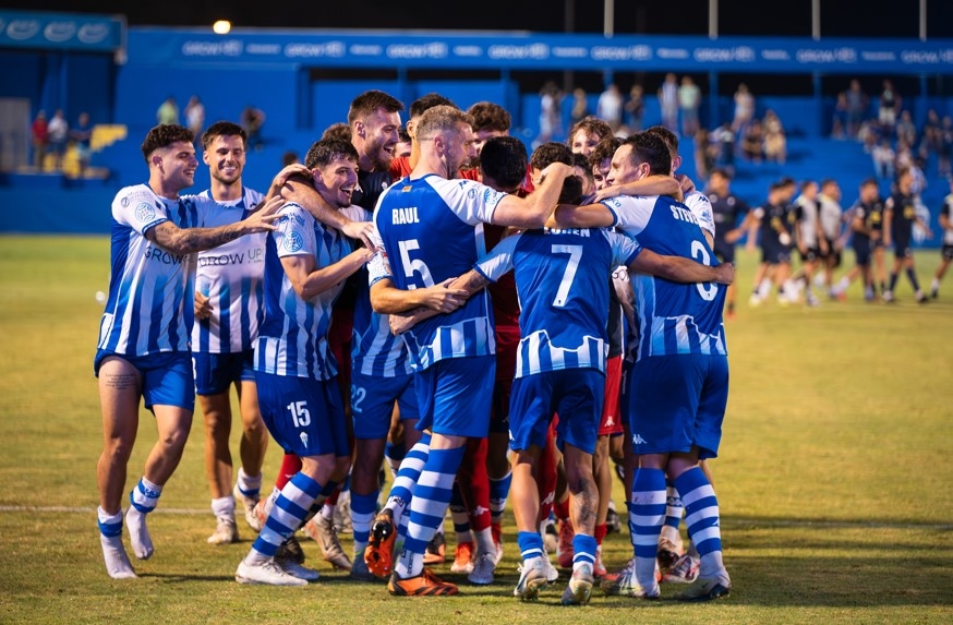 El Alcoyano recupera efectivos para el estreno liguero frente al Valencia Mestalla