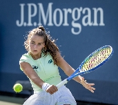 Charo Esquiva hace historia en Nueva York