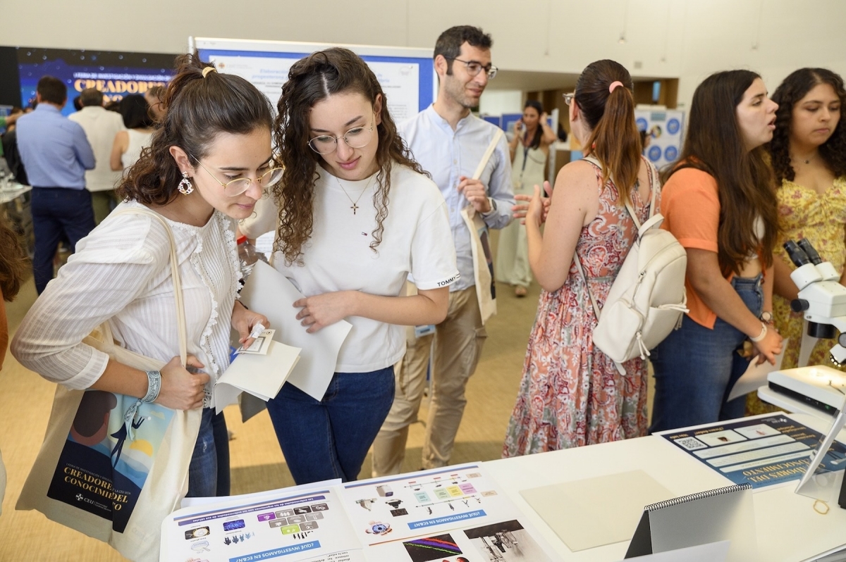 La CEU UCH acoge el encuentro sobre comunicación científica de los investigadores europeos del programa 'Marie Curie'
