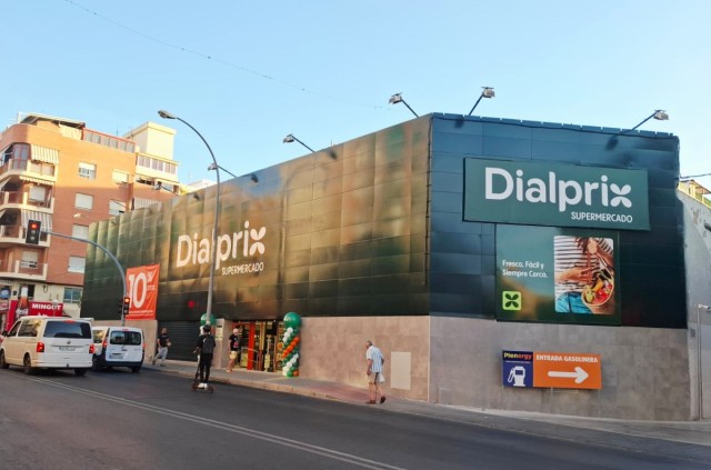 Musgrave reabre su tienda del barrio de Altozano en Alicante tras inyectar 760.000€ en su reforma