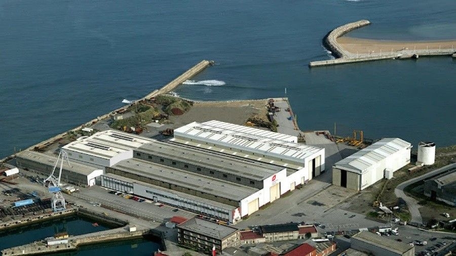 Indra invertirá 43 millones para convertir sus instalaciones en Asturias en la fábrica de blindados más avanzada de Europa