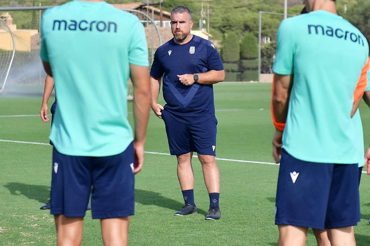 El Efesé recibe este viernes al Atlético Madrileño tratando de hacer bueno el 0-0 de Antequera