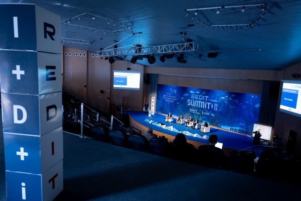 
Redit celebra su congreso anual con firmas de la Comunitat que trabajan con institutos tecnológicos