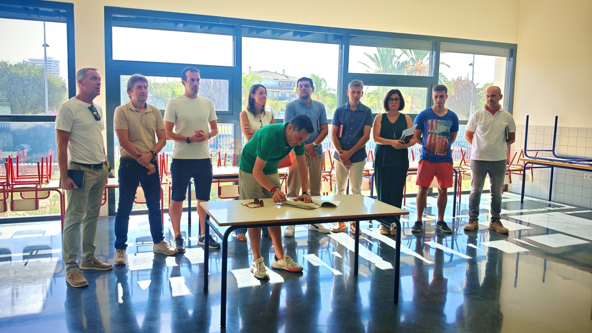  Canet d’en Berenguer inicia el curso escolar con la reforma completa del colegio Les Palmeres 