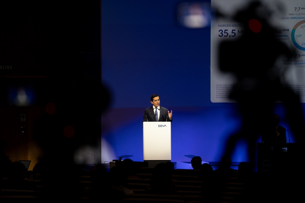 BBVA lanzará su OPA sobre Sabadell el próximo lunes 8 de septiembre y la cerrará el 7 de octubre