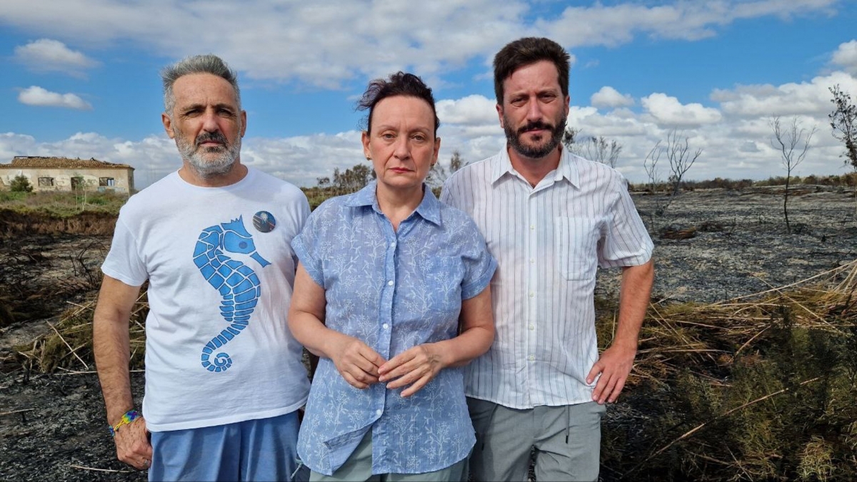 En el centro, la diputada regional de Podemos, María Marín. - Foto: Podemos RM 