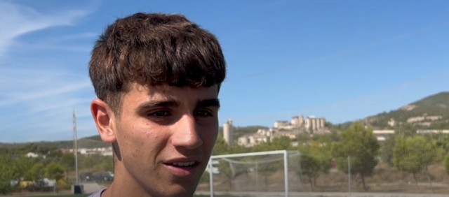 Nacho Pérez: “Es un sueño para mí y para mi familia poder seguir formándome en el Levante UD